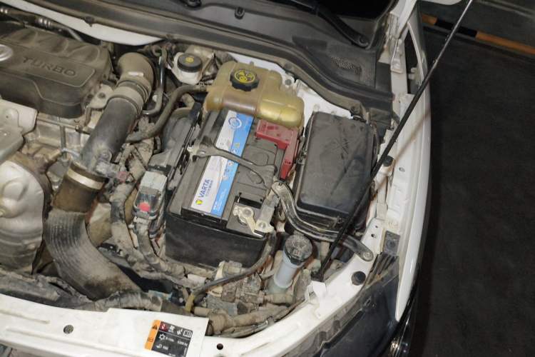 Used Buick GT 2019 18T Automatic Connected Elite Model China VI Standard Engine Bay Left