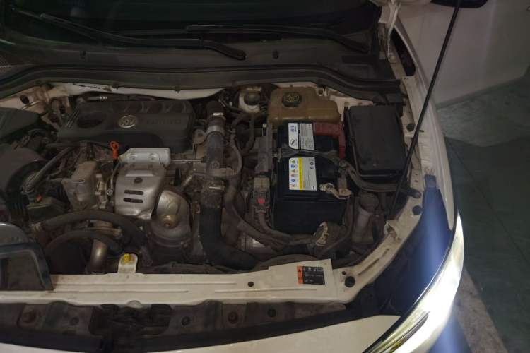 Used Buick GT 2019 15T Dual-Clutch Connected Elite Model China VI Engine Bay Left