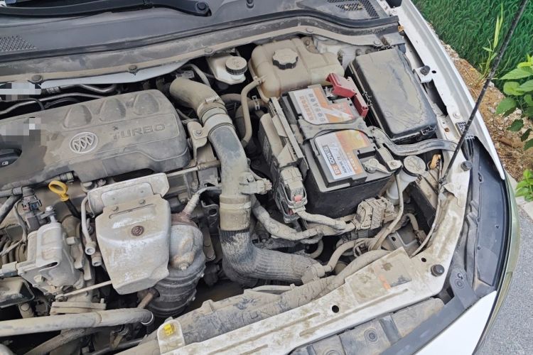 Used Buick GT 2019 18T Automatic Connected Elite Model China VI Standard Engine Bay Left