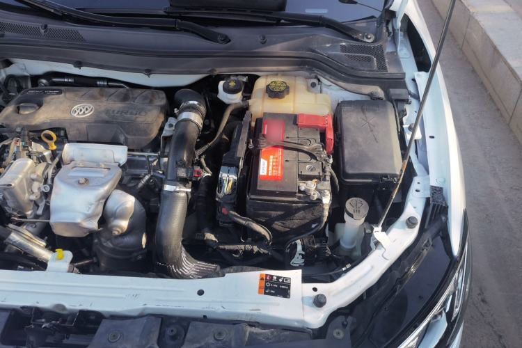 Used Buick GT 2019 18T Automatic Connected Elite Model China VI Standard Engine Bay Left