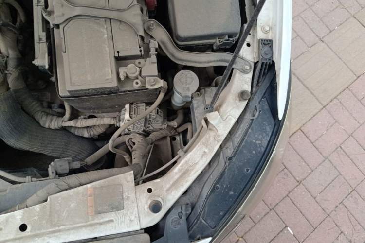 Used Buick GT 2019 18T Automatic Connected Elite Model China V Standard Engine Bay Left