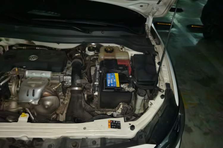 Used Buick GT 2019 18T Automatic Connected Elite Model China V Standard Engine Bay Left