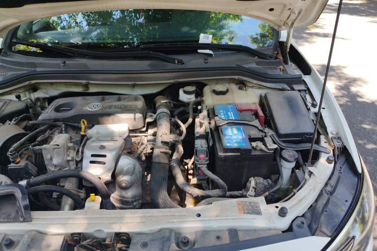 Used Buick GT 2019 15T Dual-Clutch Connected Elite Model China VI Engine Bay Left
