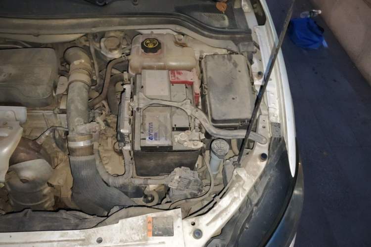 Used Buick GT 2019 18T Automatic Connected Elite Model China V Standard Engine Bay Left