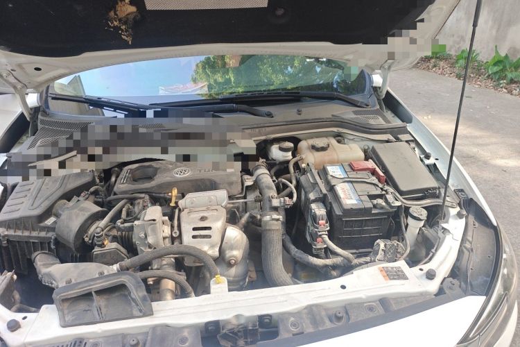 Used Buick GT 2019 15T Dual-Clutch Advanced Version China VI Standard Engine Bay Left