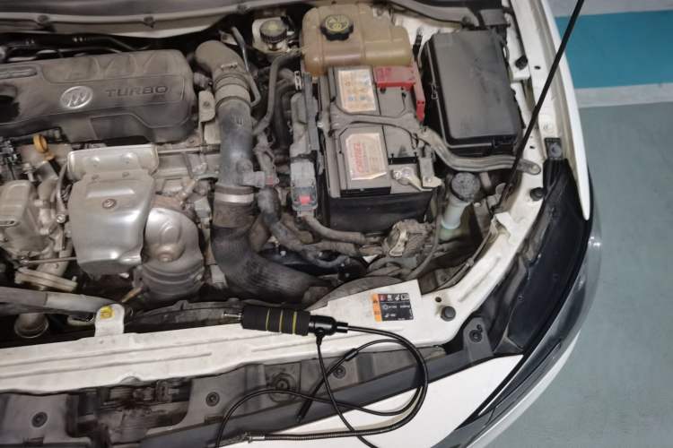 Used Buick GT 2019 18T Automatic Connected Flagship Version China VI Standard Engine Bay Left
