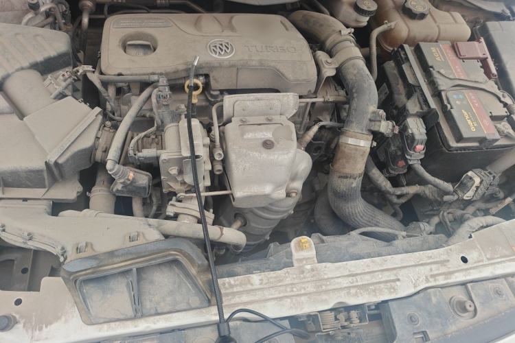 Used Buick GT 2019 18T Automatic Connected Flagship Version China VI Standard Engine Bay