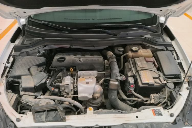 Used Buick GT 2019 18T Automatic Connected Elite Model China VI Standard Engine Bay