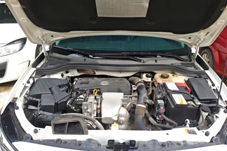 Used Buick GT 2019 18T Automatic Connected Elite Model China VI Standard Engine Bay
