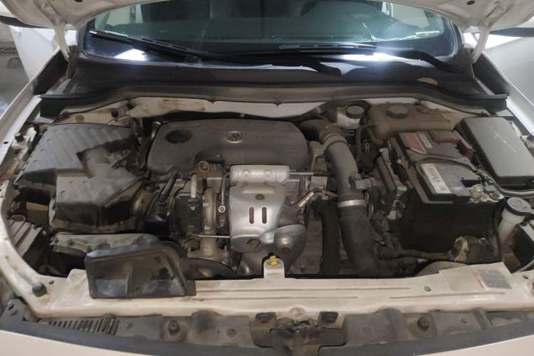 Used Buick GT 2019 18T Automatic Connected Elite Model China V Standard Engine Bay