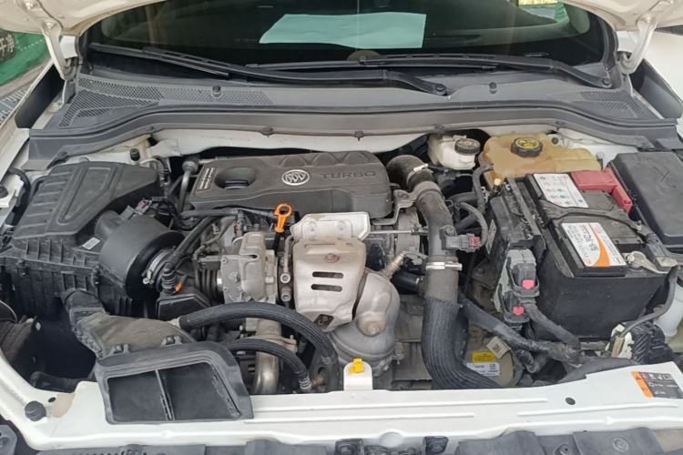 Used Buick GT 2019 15T Dual-Clutch Advanced Version China VI Standard Engine Bay