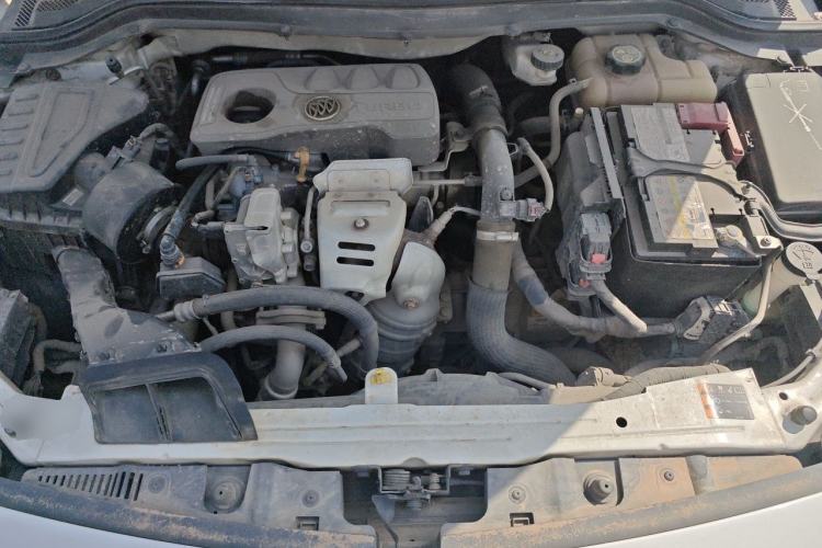 Used Buick GT 2019 15T Dual-Clutch Connected Elite Model China VI Engine Bay