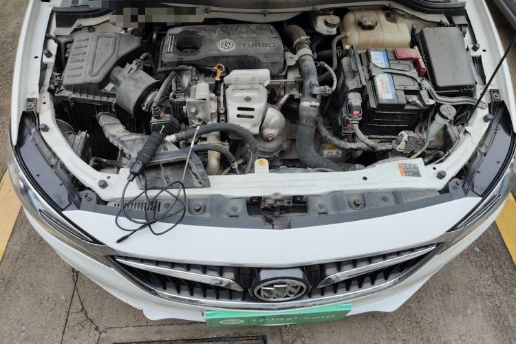 Used Buick GT 2019 15T Dual-Clutch Advanced Version China VI Standard Engine Bay
