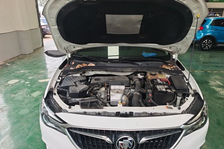 Used Buick GT 2019 18T Automatic Connected Elite Model China VI Standard Engine Bay