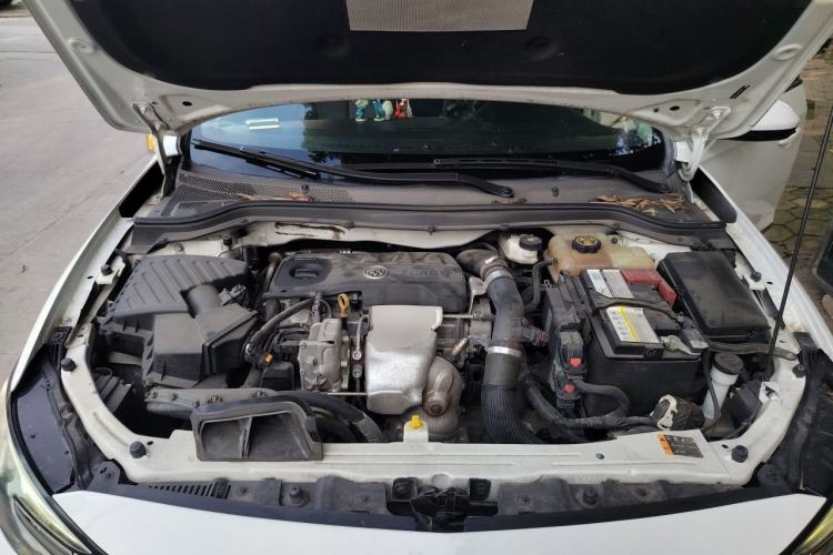 Used Buick GT 2019 18T Automatic Connected Elite Model China V Standard Engine Bay