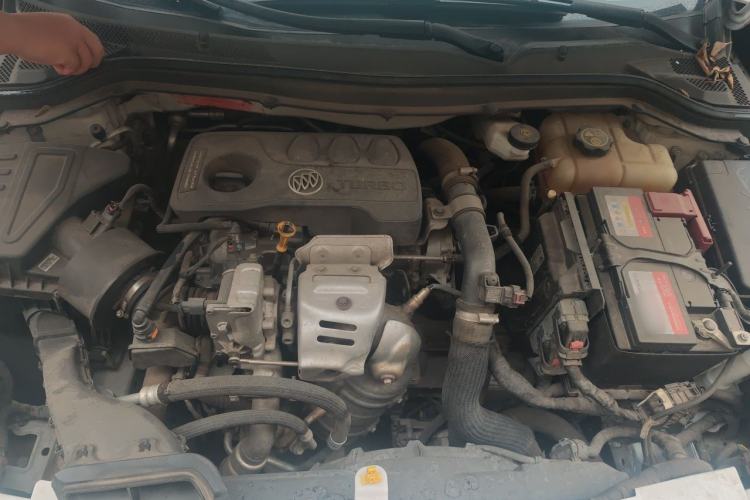 Used Buick GT 2019 15T Dual-Clutch Connected Elite Model China VI Engine Bay