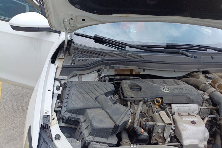 Used Buick GT 2019 18T Automatic Connected Elite Model China VI Standard Engine Bay Right