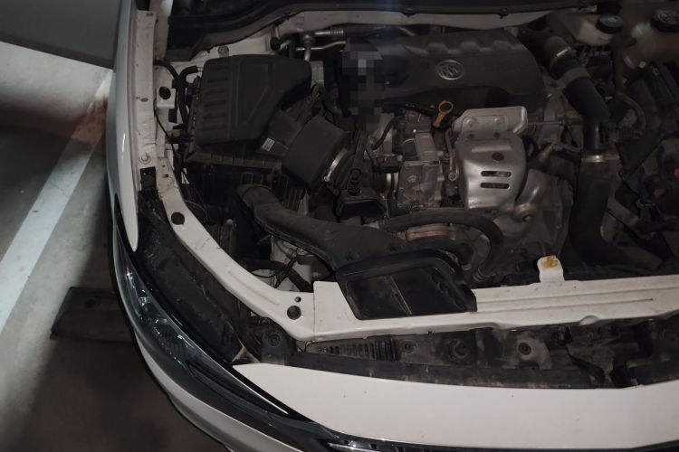 Used Buick GT 2019 15T Dual-Clutch Advanced Version China VI Standard Engine Bay Right