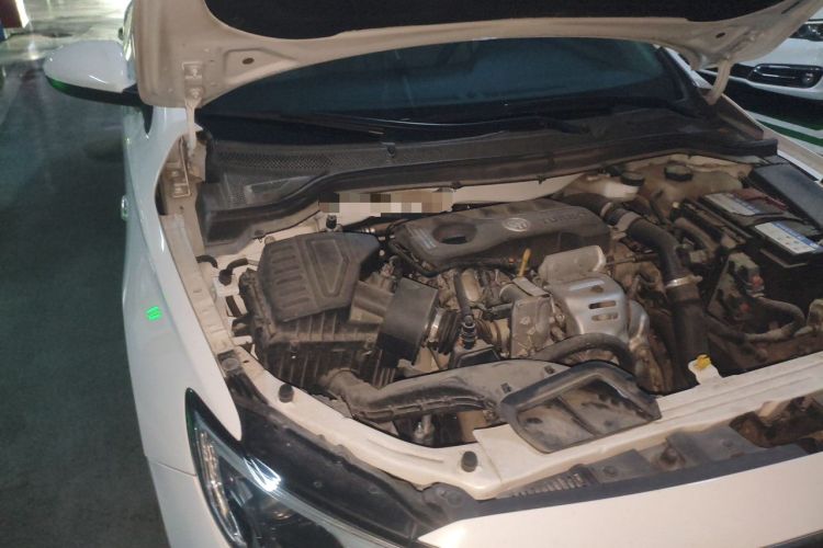 Used Buick GT 2019 15T Dual-Clutch Connected Elite Model China VI Engine Bay Right