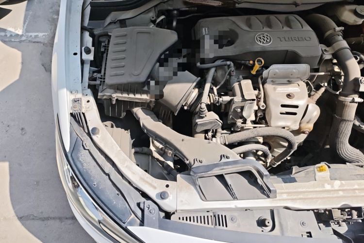 Used Buick GT 2019 15T Dual-Clutch Connected Elite Version China V Standard Engine Bay Right