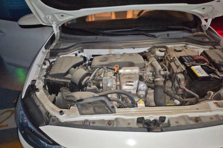 Used Buick GT 2019 15T Dual-Clutch Advanced Version China VI Standard Engine Bay Right