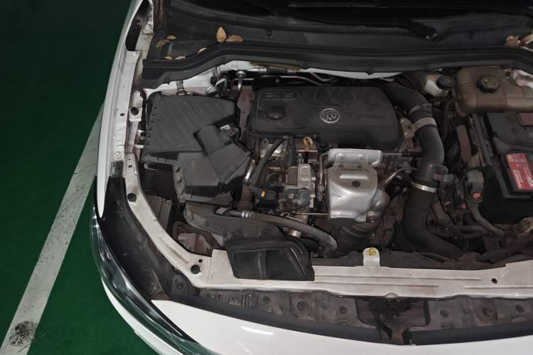 Used Buick GT 2019 18T Automatic Connected Elite Model China VI Standard Engine Bay Right