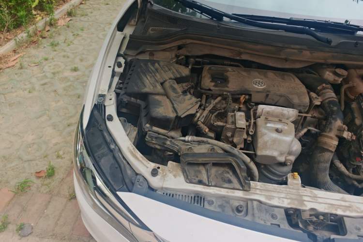 Used Buick GT 2019 18T Automatic Connected Elite Model China VI Standard Engine Bay Right