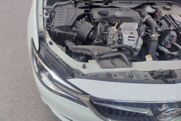Used Buick GT 2019 15T Dual-Clutch Connected Elite Model China VI Engine Bay Right