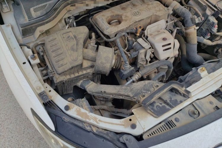 Used Buick GT 2019 15T Dual-Clutch Connected Elite Model China VI Engine Bay Right