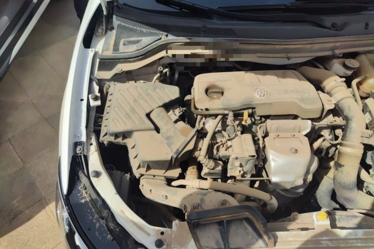 Used Buick GT 2019 18T Automatic Connected Elite Model China VI Standard Engine Bay Right