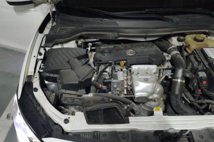 Used Buick GT 2019 18T Automatic Connected Elite Model China V Standard Engine Bay Right