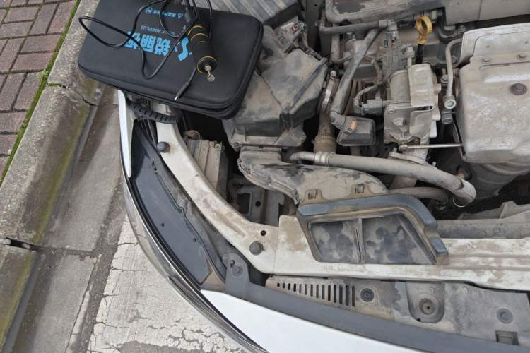 Used Buick GT 2019 18T Automatic Connected Elite Model China V Standard Engine Bay Right