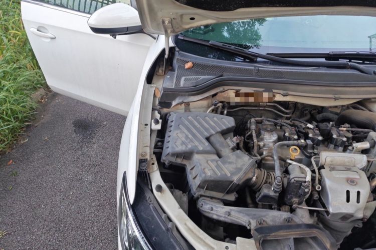 Used Buick GT 2019 18T Automatic Connected Flagship Version China V Standard Engine Bay Right