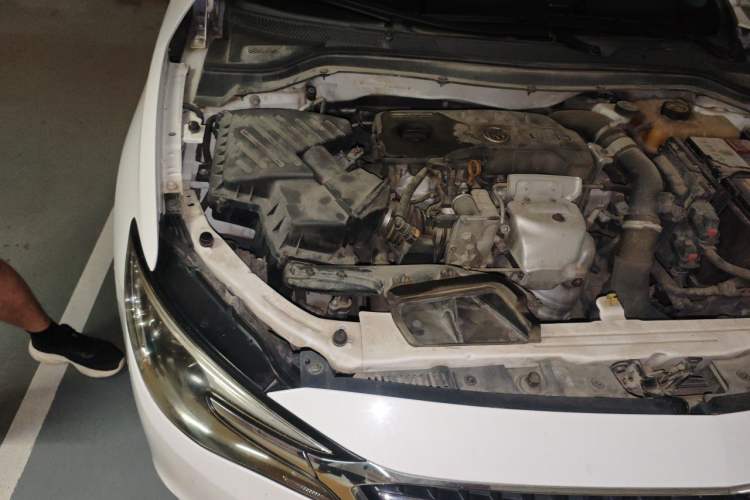 Used Buick GT 2019 18T Automatic Connected Elite Model China VI Standard Engine Bay Right