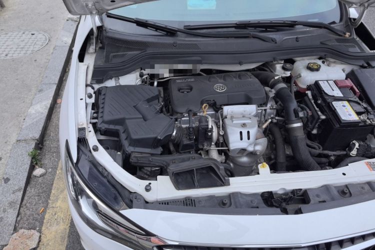 Used Buick GT 2019 18T Automatic Connected Elite Model China V Standard Engine Bay Right