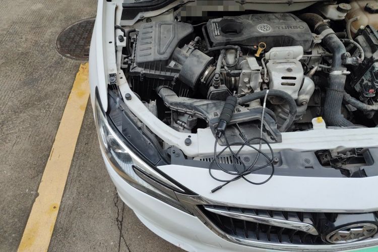 Used Buick GT 2019 15T Dual-Clutch Advanced Version China VI Standard Engine Bay Right