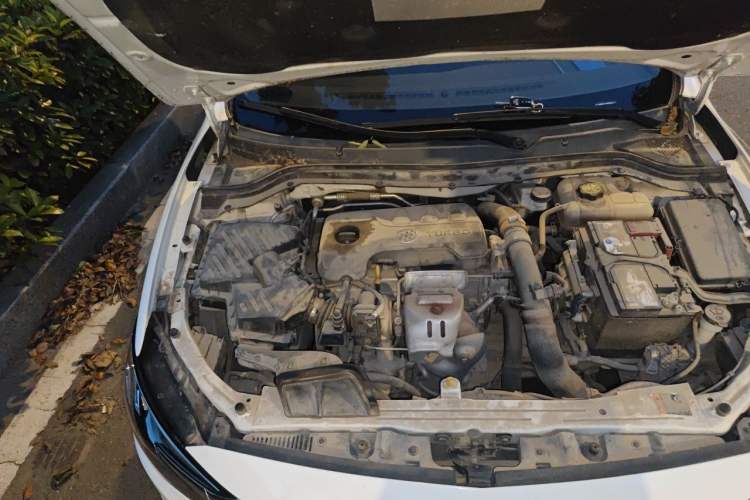 Used Buick GT 2019 18T Automatic Connected Elite Model China V Standard Engine Bay Right