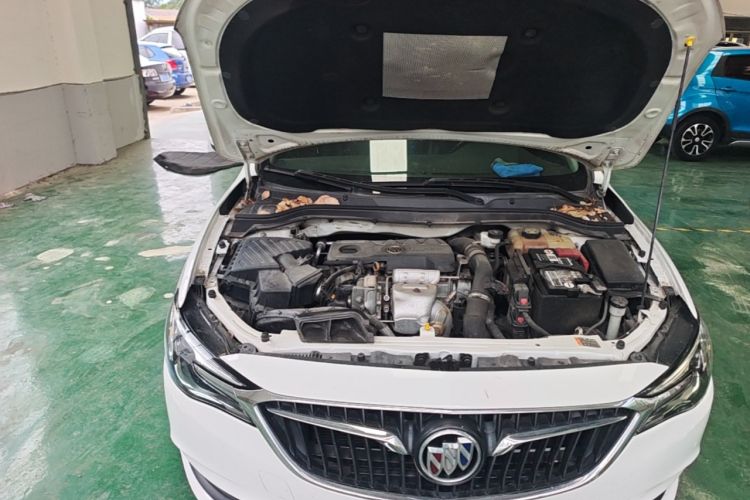 Used Buick GT 2019 18T Automatic Connected Elite Model China VI Standard Engine Bay Right