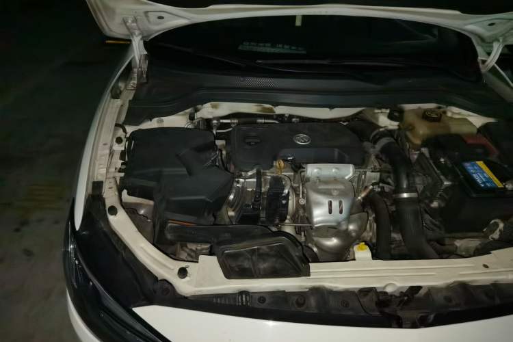 Used Buick GT 2019 18T Automatic Connected Elite Model China V Standard Engine Bay Right