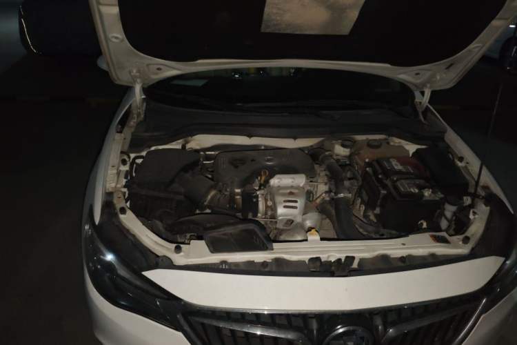 Used Buick GT 2019 15T Dual-Clutch Connected Elite Version China V Standard Engine Bay Right