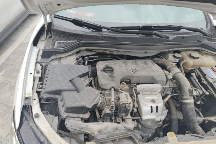Used Buick GT 2019 18T Automatic Connected Elite Model China V Standard Engine Bay Right