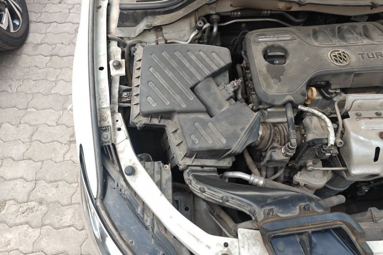 Used Buick GT 2019 18T Automatic Connected Elite Model China V Standard Engine Bay Right