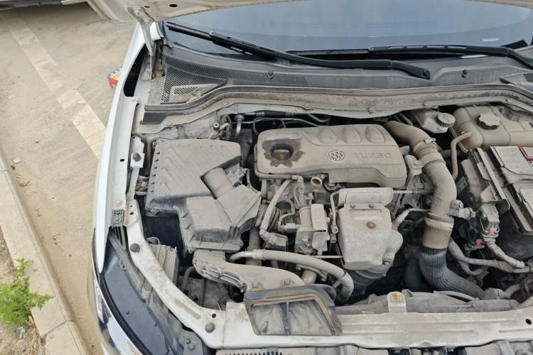 Used Buick GT 2019 18T Automatic Connected Elite Model China VI Standard Engine Bay Right