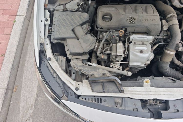 Used Buick GT 2019 18T Automatic Connected Elite Model China VI Standard Engine Bay Right