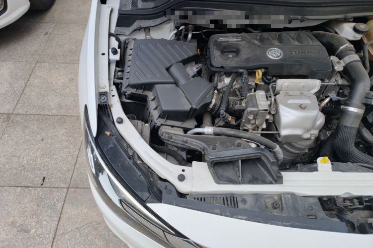 Used Buick GT 2019 18T Automatic Connected Elite Model China VI Standard Engine Bay Right