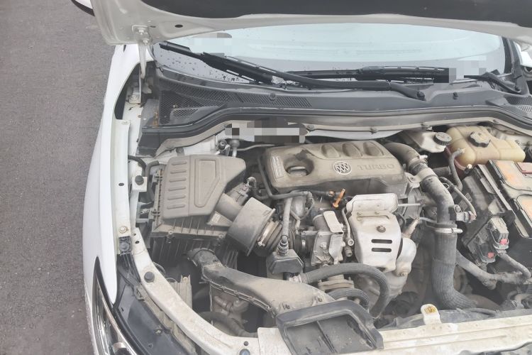 Used Buick GT 2019 15T Dual-Clutch Advanced Version China VI Standard Engine Bay Right