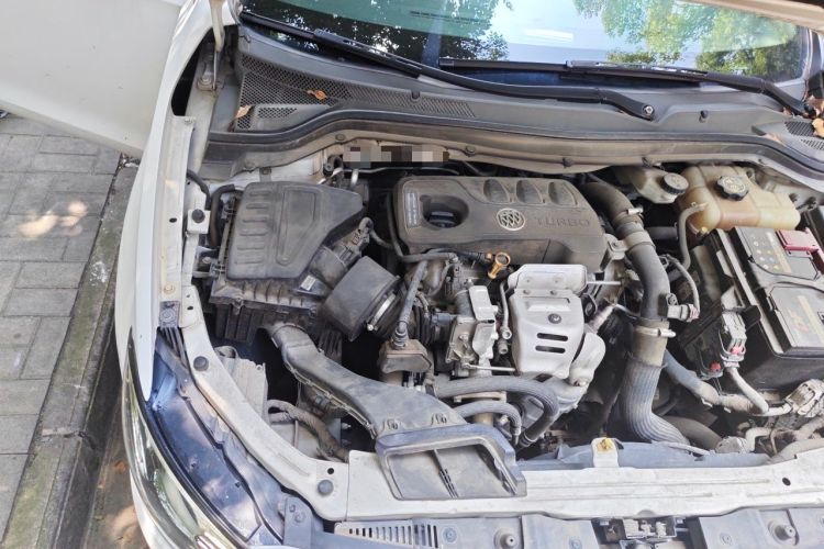 Used Buick GT 2019 15T Dual-Clutch Connected Elite Model China VI Engine Bay Right