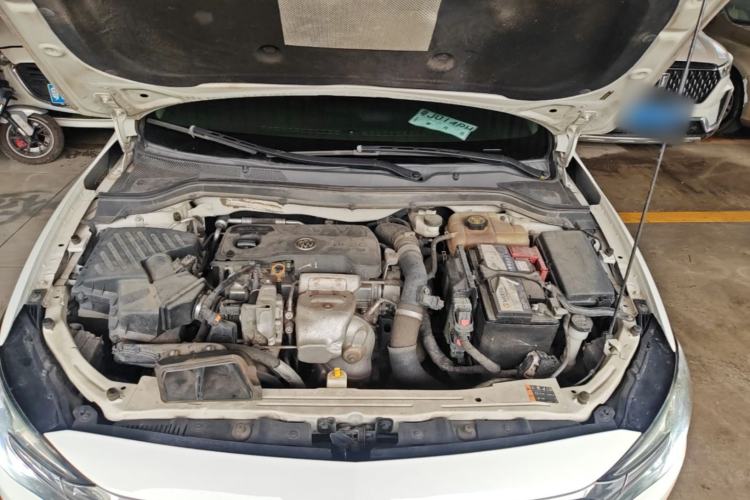 Used Buick GT 2019 18T Automatic Connected Elite Model China VI Standard Engine Bay