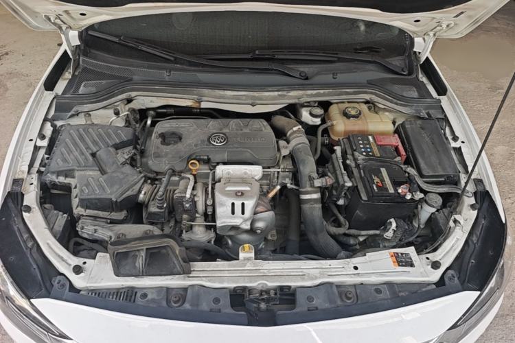 Used Buick GT 2019 18T Automatic Connected Elite Model China V Standard Engine Bay