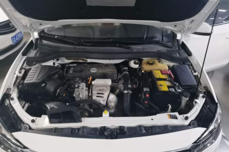 Used Buick GT 2019 15T Dual-Clutch Connected Elite Model China VI Engine Bay